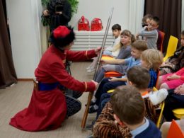 Интерактивное театрализованное представление «Новогодний сказ про царский указ»